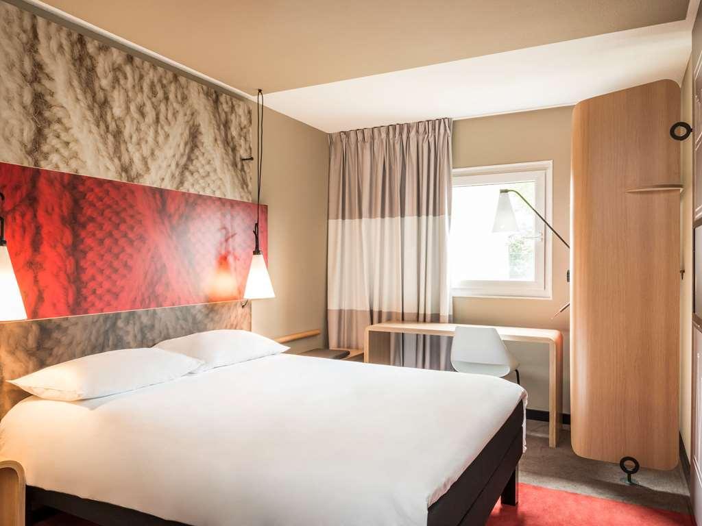 Готель Ibis Archamps Porte De Geneve Номер фото