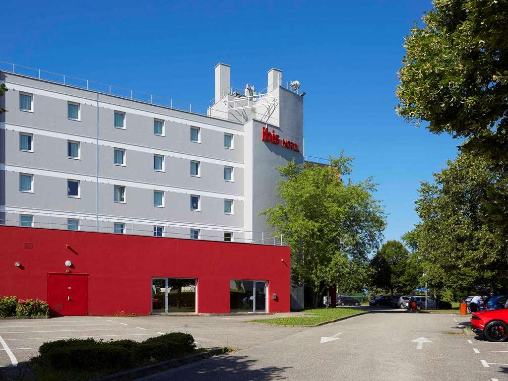 Готель Ibis Archamps Porte De Geneve Зручності фото